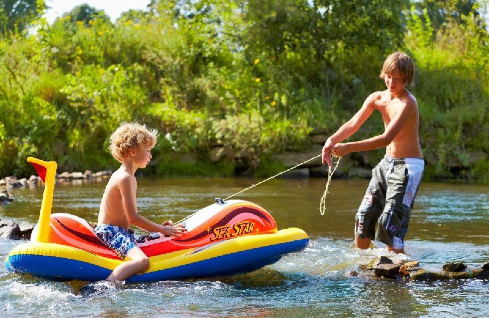 Camping belgische ardennen aan rivier